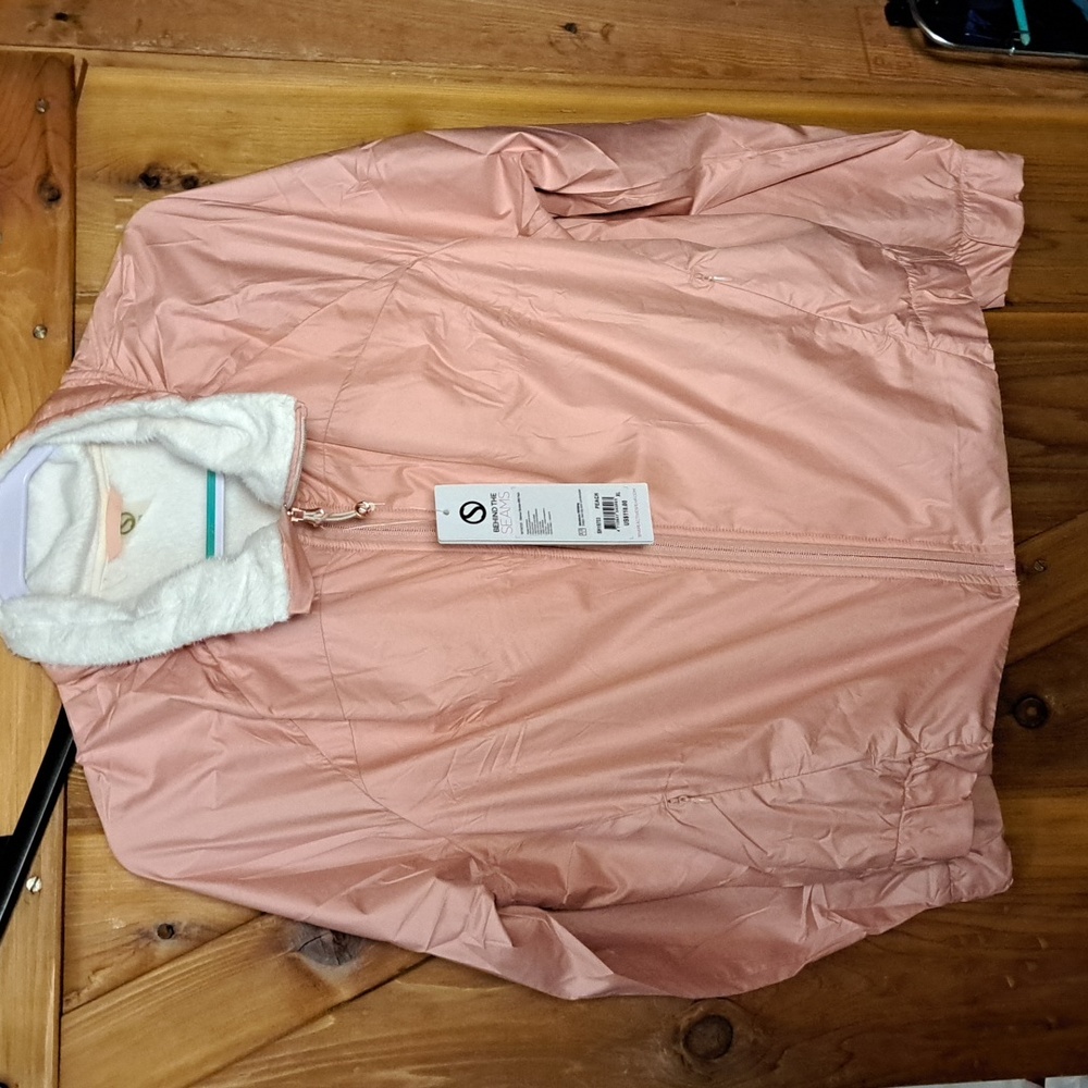 FLASH XL SHAPE ACTIVEWEAR jacket moisture wicking,  draw cord backpack,hugs hips